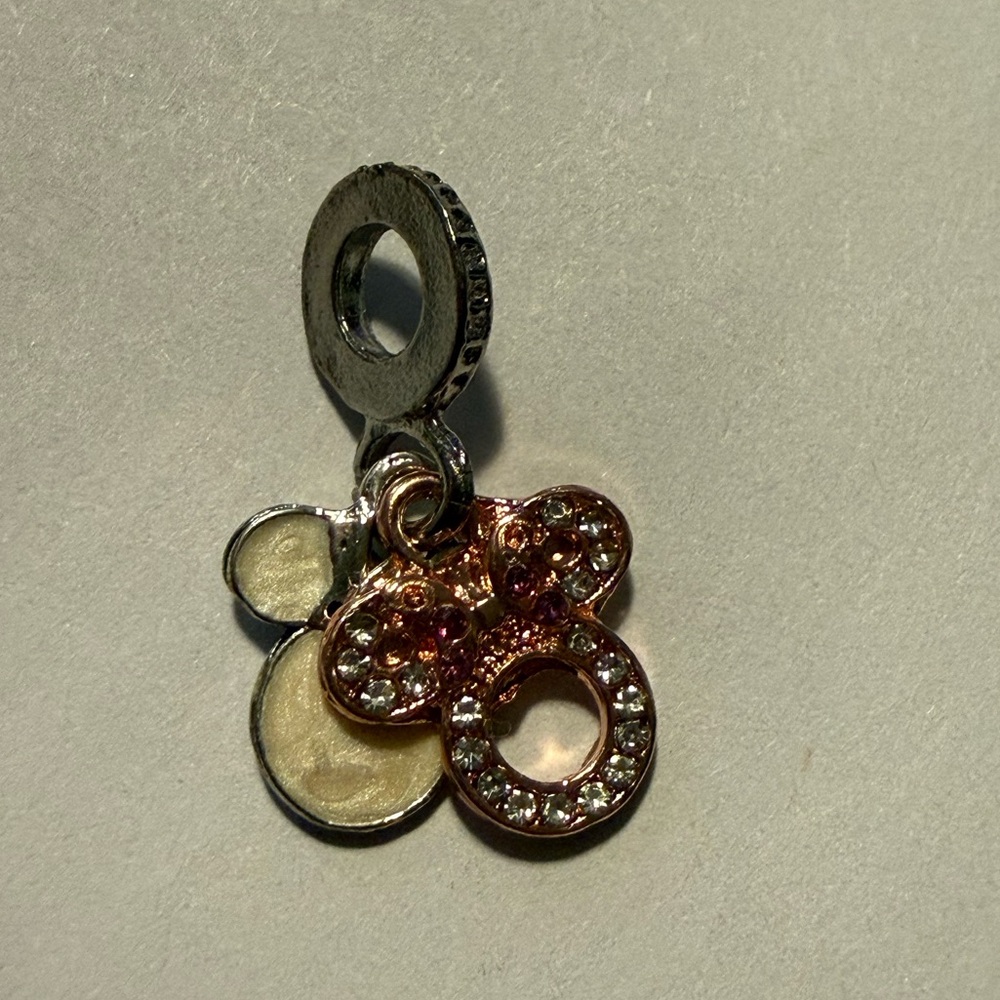 Disney Minnie Mouse Mom Bracelet Charm - Picture 3 of 4